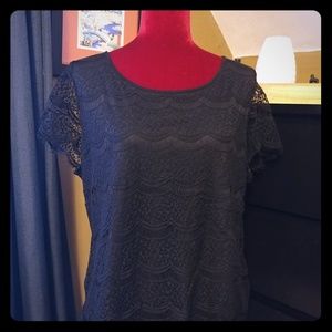 Lane Bryant lace front and sleeve top